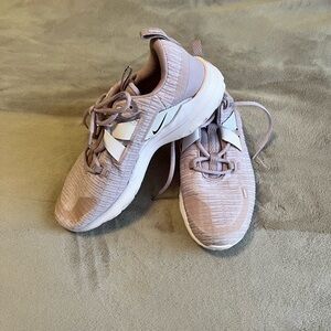 Nike Renew Women's Sneakers